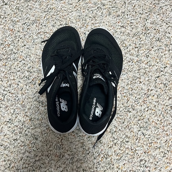 New Balance 730v2 Training Sneaker - Picture 3 of 6